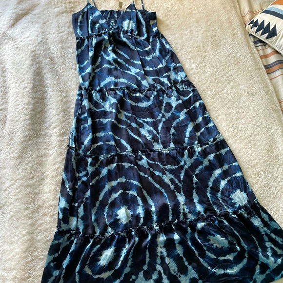 Micheal Kors Blue Tie Dye Maxi Dress Size Medium - Picture 1 of 6